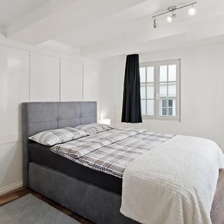 Hermes Contactless Self Checkin