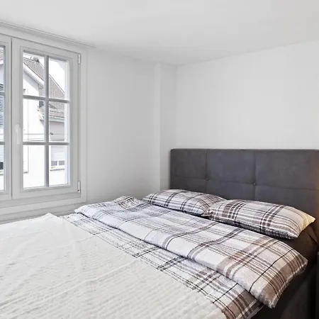 Hermes Contactless Self Checkin * Zurich