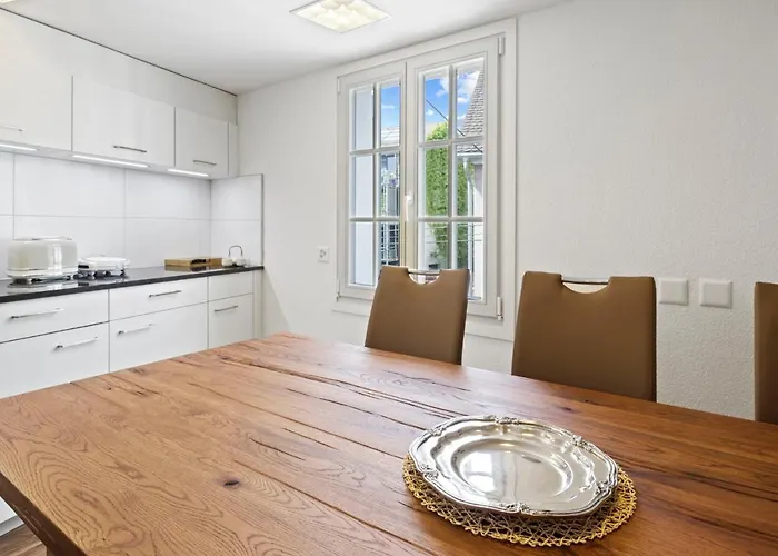 Hermes Contactless Self Checkin * Zurich