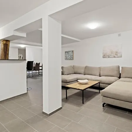 Hermes Contactless Self Checkin 호텔