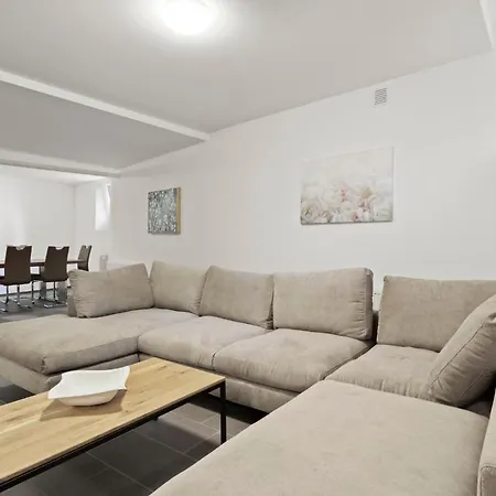 Hermes Contactless Self Checkin